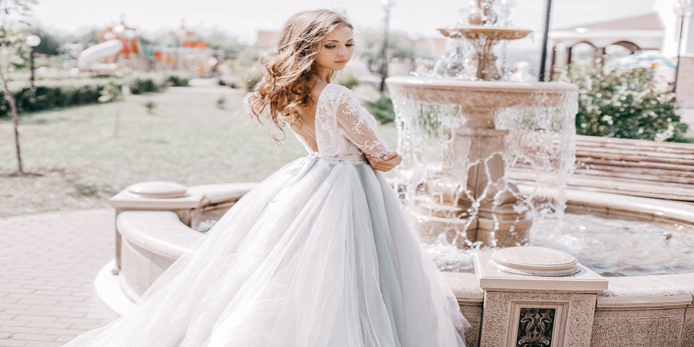 Read more about the article Guide to Choosing the Perfect Wedding Dress